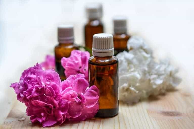 Lee más sobre el artículo Combinaciones con aceites esenciales para aromaterapia